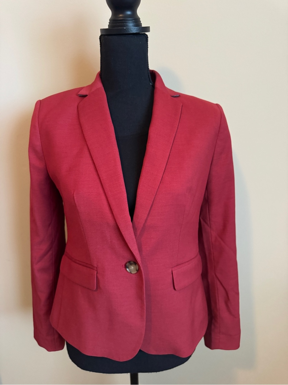 Ann Taylor Wine-Red Tailored Single-Button Blazer